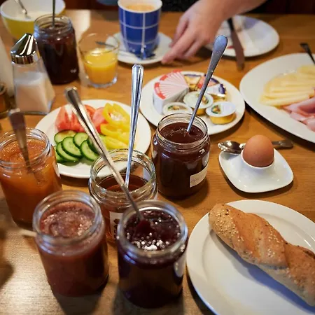 Mittendorfer Han/Misafirhane *