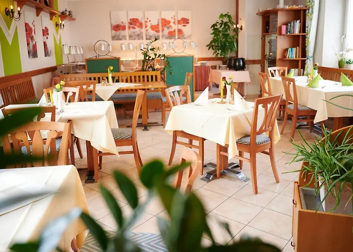 Gasthof Mittendorfer Inn *